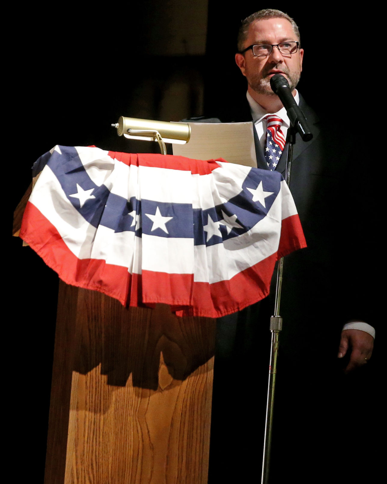 111219_BarrVetsDay004_ak.JPG